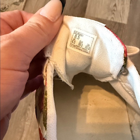 Vans Floral Canvas Sneakers - Picture 3 of 5